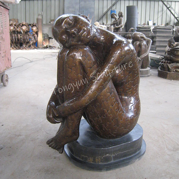 Customized Bronze Abstract Jigsaw Man Sculpture