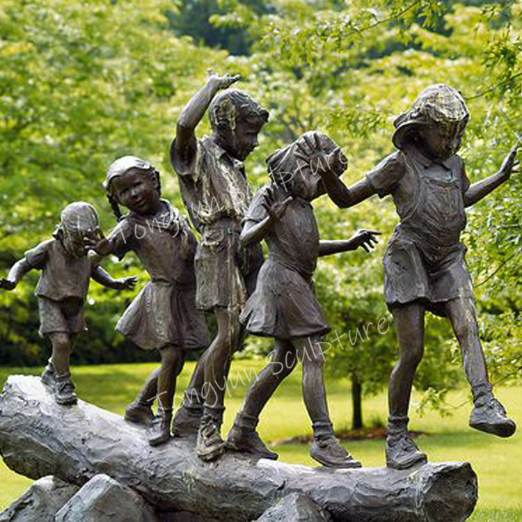 Customized Life Size Boy And Girl Playing Sculpture Children Bronze Statue