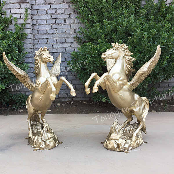 Large Outdoor Copper Bronze Pegasus Flying Horse Statue Sculpture For Garden City Decoration