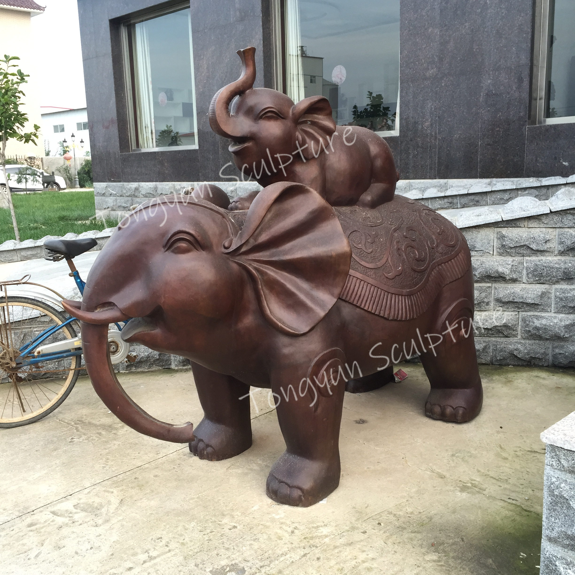 Outdoor Animal Sculpture Bronze Elephant Mother with Babies Statue