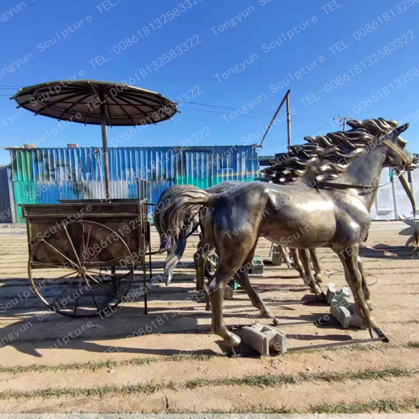 Wholesale Decorative Sculpture Fiberglass Horse Carriage Sculpture