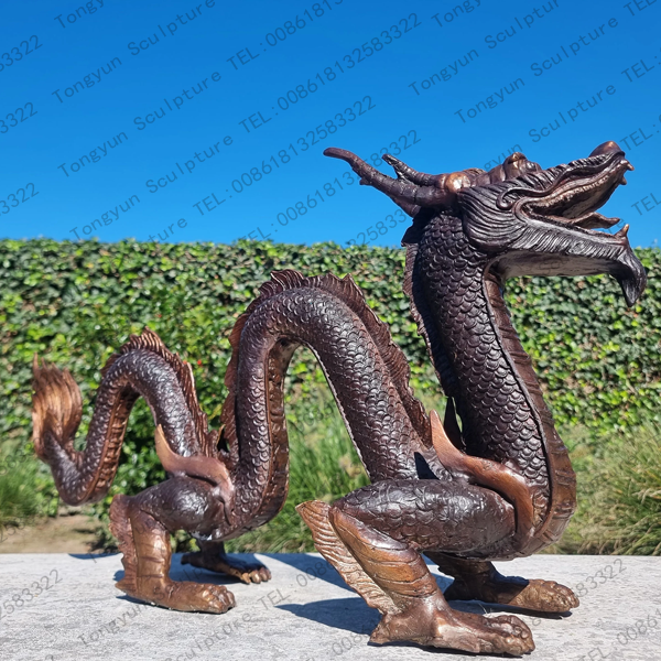 Customized Bronze Dragon Sculpture Garden Decoration